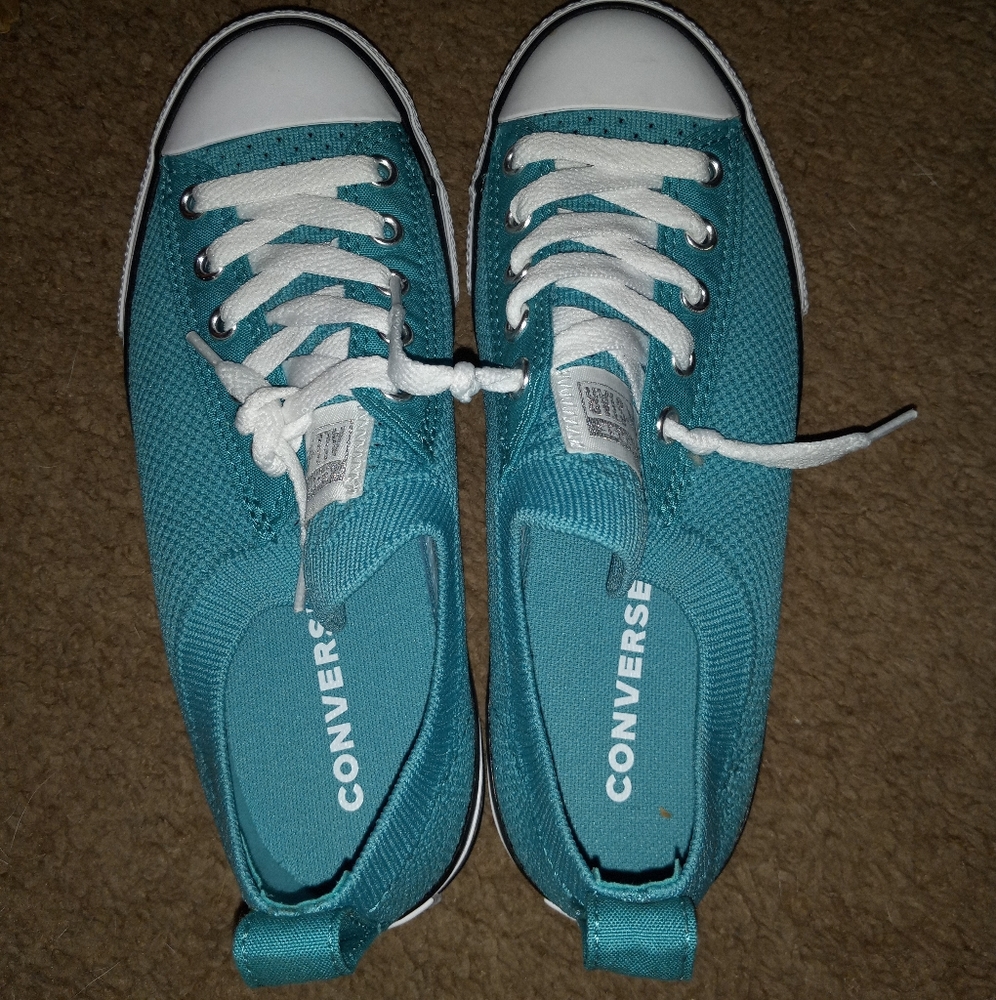 Converse slip on